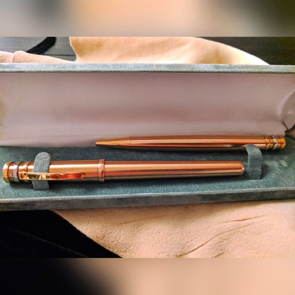 Cartier Trinity Gordon Gold Fountain and Ballpoint pen set